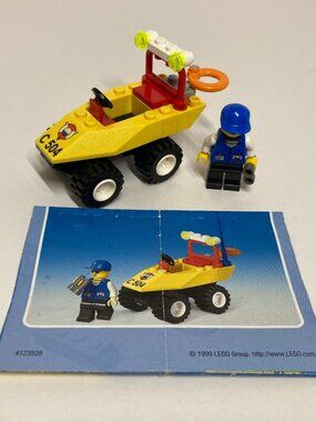 LEGO System Town Beach Buggy 6437 99% Complete With Instructions + Minifigures